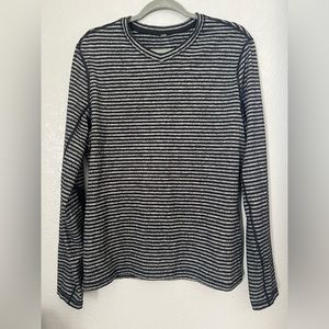 Men’s Lululemon Shirt